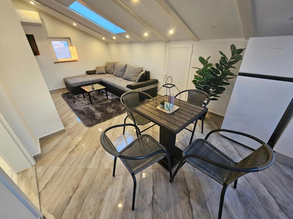 Apartments Jasmin Zadar Exterior photo